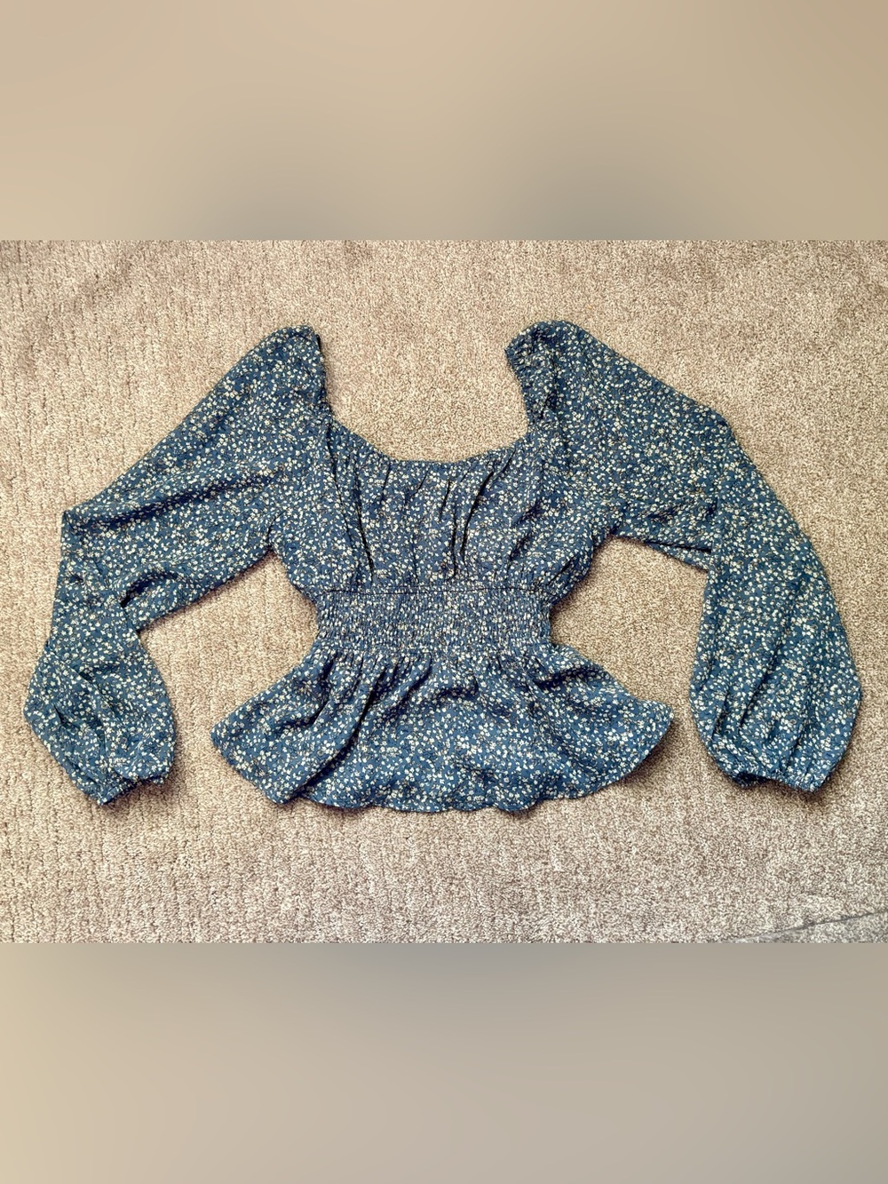 Wishlist Apparel Cottagecore Blue Ditsy Floral Smocked Crop Top Small